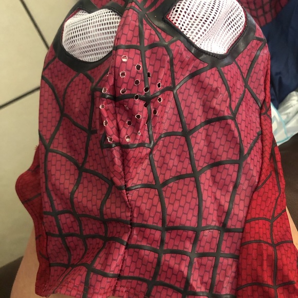Disneys Spider-Man costume - Picture 3 of 3